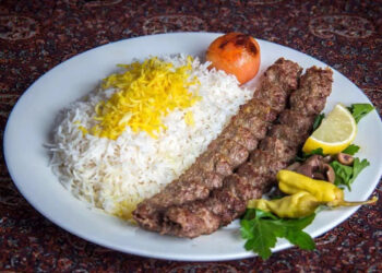 ببینید | چرا در کرمانشاه پنجشنبه و جمعه باید کباب بخوری؟