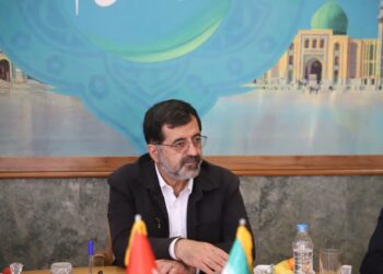 بهنامجو پیگیر رفع مشکلات واحدهای صنعتی قم در معاونت اول رئیسجمهور شد